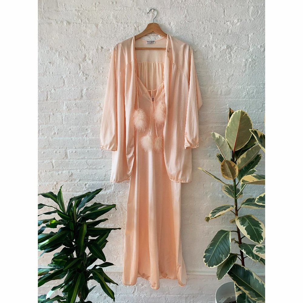 Rare Vintage 1970’s Diane von Furstenberg for RE-7 Nightgown Set